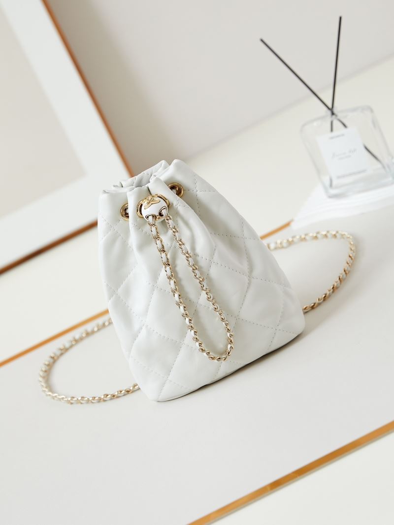 Ch**el bucket bags